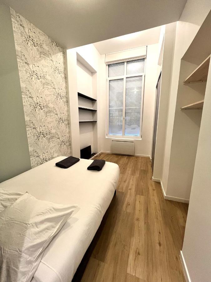 Aux Clefs Des Sacres - Dans Un Hotel Particulier Situe Rue Du Marc - Reims - Hyper Centre Forum Mairie Boulingrin Esterno foto